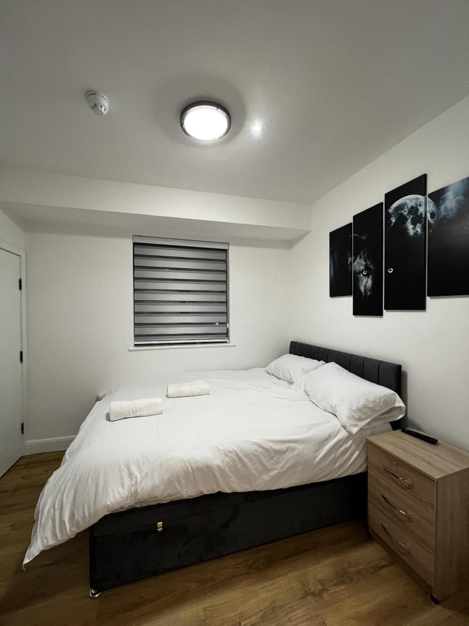 The Barrington Hotel New Barnet Buitenkant foto